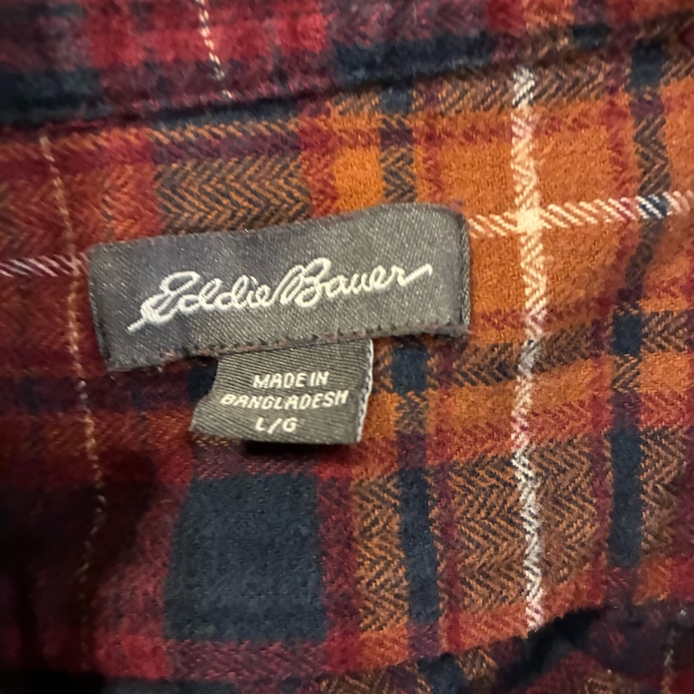 Eddie Bauer Men’s Flannel Shirt Large Plaid Button Up Burgundy Orange Earth Tone - Picture 2 of 3